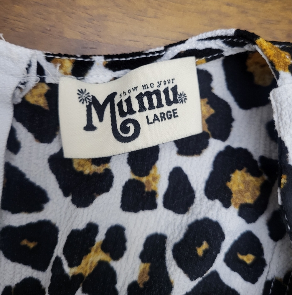 Show Me Your Mumu Leopard Print Crop Top Zipper Back Size Large - Picture 2 of 5